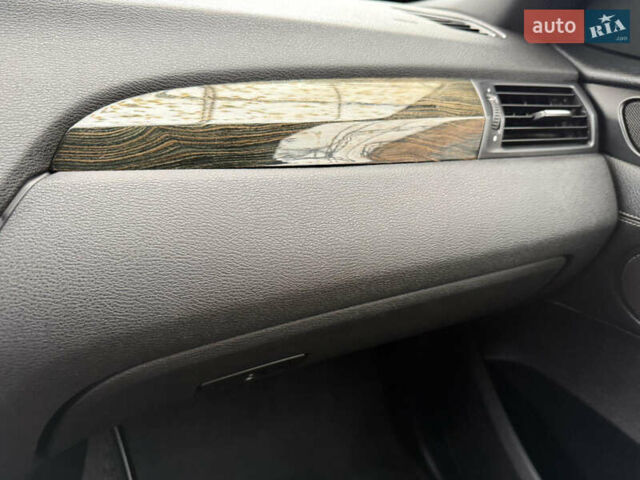 БМВ Х3 2011 у Житомирі на Automoto.ua Чорний БМВ Х3, об'ємом двигуна 2 л та пробігом 302 тис. км за 17500 $, фото 6 на Automoto.ua