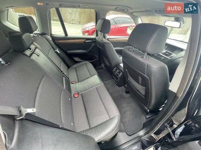 Черный БМВ Х3, объемом двигателя 3 л и пробегом 270 тыс. км за 10100 $, фото 16 на Automoto.ua