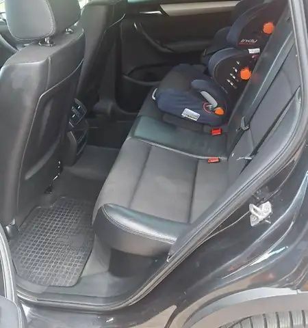 Черный БМВ Х3, объемом двигателя 2 л и пробегом 290 тыс. км за 12500 $, фото 7 на Automoto.ua