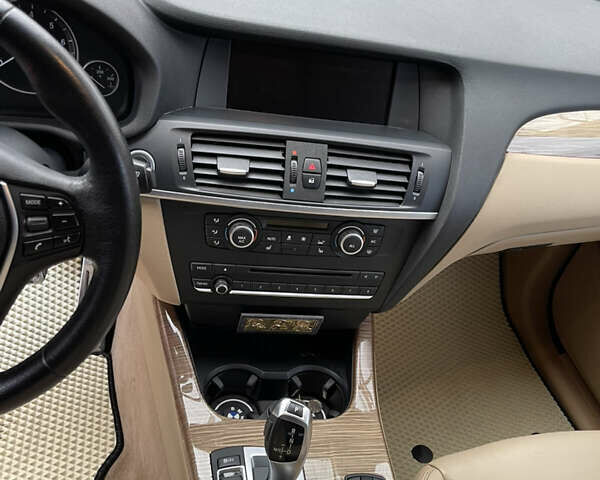 Чорний БМВ Х3, об'ємом двигуна 2 л та пробігом 219 тис. км за 15000 $, фото 18 на Automoto.ua