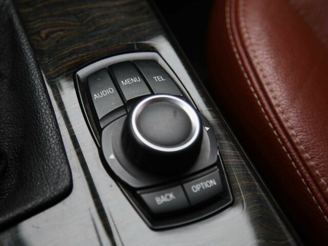 Чорний БМВ Х3, об'ємом двигуна 2 л та пробігом 260 тис. км за 10800 $, фото 20 на Automoto.ua