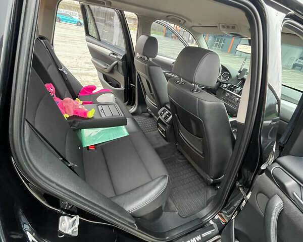 Чорний БМВ Х3, об'ємом двигуна 2 л та пробігом 162 тис. км за 16500 $, фото 8 на Automoto.ua