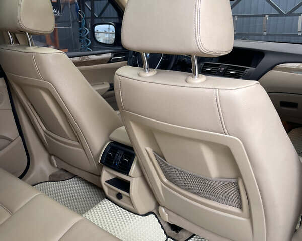 Чорний БМВ Х3, об'ємом двигуна 2 л та пробігом 219 тис. км за 15000 $, фото 33 на Automoto.ua