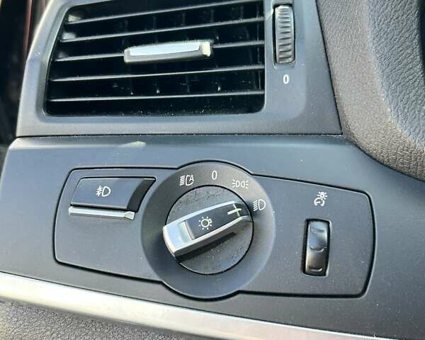 Черный БМВ Х3, объемом двигателя 2 л и пробегом 293 тыс. км за 12600 $, фото 31 на Automoto.ua