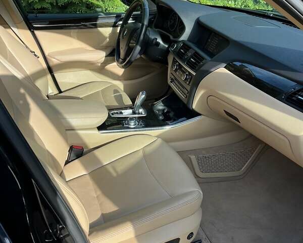 Чорний БМВ Х3, об'ємом двигуна 2 л та пробігом 171 тис. км за 13300 $, фото 8 на Automoto.ua