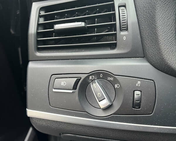 Черный БМВ Х3, объемом двигателя 2 л и пробегом 170 тыс. км за 13400 $, фото 4 на Automoto.ua