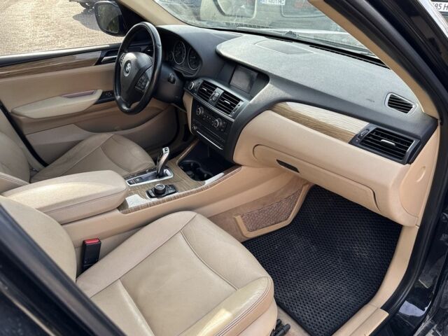 Чорний БМВ Х3, об'ємом двигуна 2 л та пробігом 228 тис. км за 11700 $, фото 9 на Automoto.ua