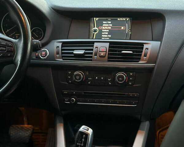 Чорний БМВ Х3, об'ємом двигуна 2 л та пробігом 155 тис. км за 12800 $, фото 16 на Automoto.ua