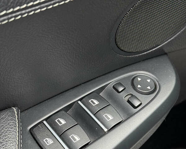 Черный БМВ Х3, объемом двигателя 2 л и пробегом 293 тыс. км за 11600 $, фото 24 на Automoto.ua