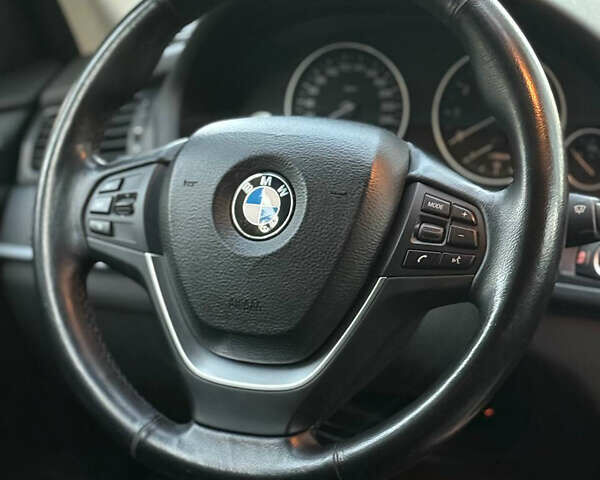 Чорний БМВ Х3, об'ємом двигуна 2 л та пробігом 155 тис. км за 12800 $, фото 18 на Automoto.ua