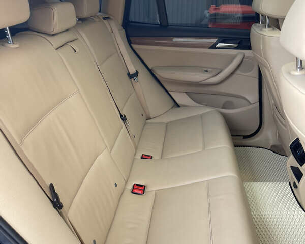 Чорний БМВ Х3, об'ємом двигуна 2 л та пробігом 219 тис. км за 15000 $, фото 32 на Automoto.ua