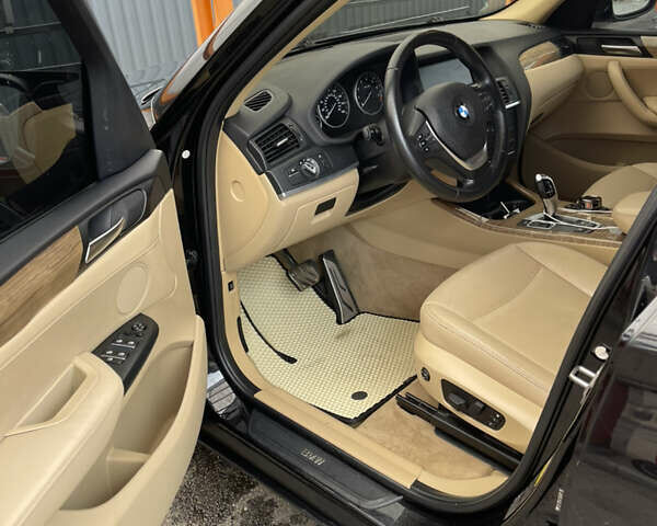 Чорний БМВ Х3, об'ємом двигуна 2 л та пробігом 219 тис. км за 15000 $, фото 15 на Automoto.ua