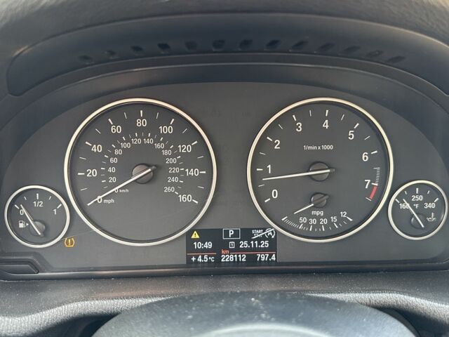 Чорний БМВ Х3, об'ємом двигуна 2 л та пробігом 228 тис. км за 11700 $, фото 7 на Automoto.ua