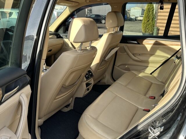 Чорний БМВ Х3, об'ємом двигуна 2 л та пробігом 228 тис. км за 11700 $, фото 5 на Automoto.ua