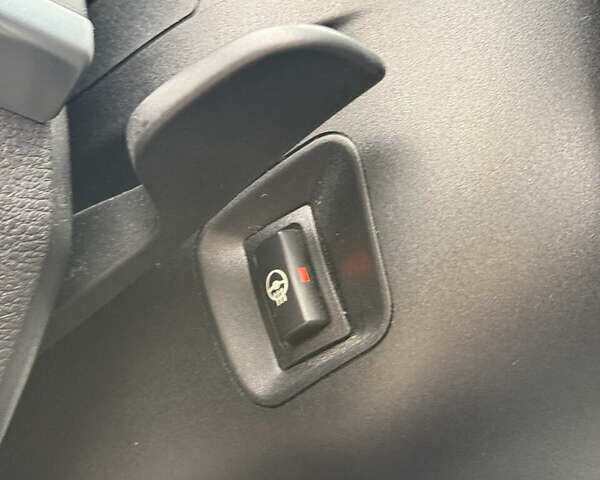 Черный БМВ Х3, объемом двигателя 2 л и пробегом 293 тыс. км за 11600 $, фото 34 на Automoto.ua