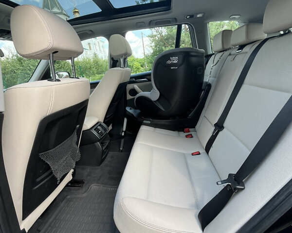 Черный БМВ Х3, объемом двигателя 2 л и пробегом 320 тыс. км за 16500 $, фото 16 на Automoto.ua