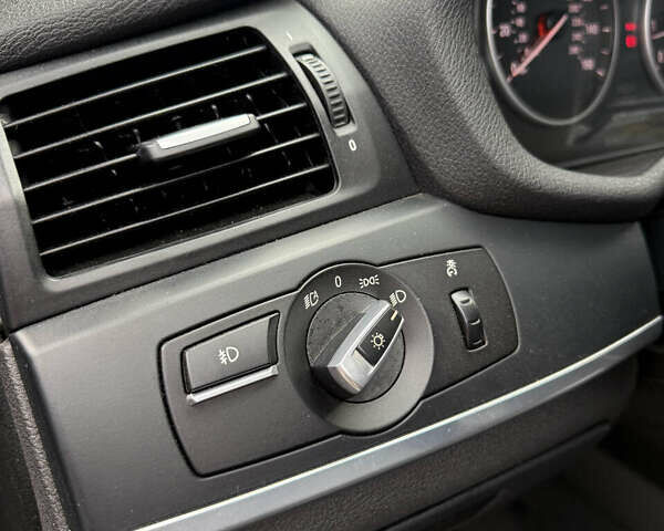 Черный БМВ Х3, объемом двигателя 2 л и пробегом 293 тыс. км за 11600 $, фото 25 на Automoto.ua