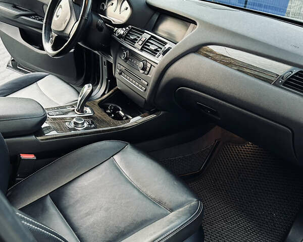 Черный БМВ Х3, объемом двигателя 2 л и пробегом 157 тыс. км за 13700 $, фото 12 на Automoto.ua