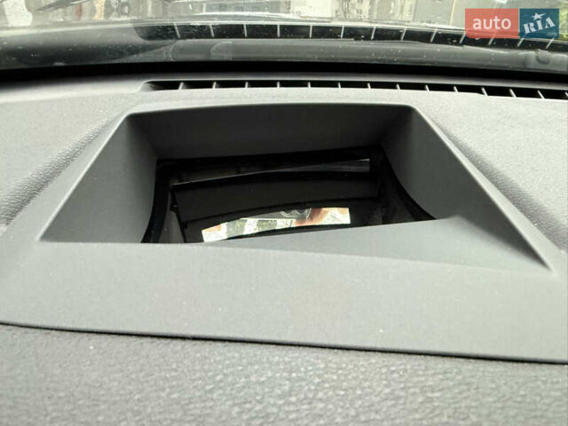 Чорний БМВ Х3, об'ємом двигуна 2 л та пробігом 142 тис. км за 13200 $, фото 17 на Automoto.ua