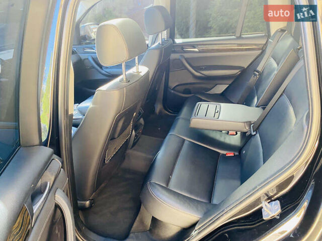Черный БМВ Х3, объемом двигателя 2 л и пробегом 295 тыс. км за 9999 $, фото 5 на Automoto.ua
