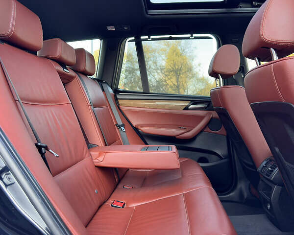 Черный БМВ Х3, объемом двигателя 2 л и пробегом 246 тыс. км за 14000 $, фото 23 на Automoto.ua