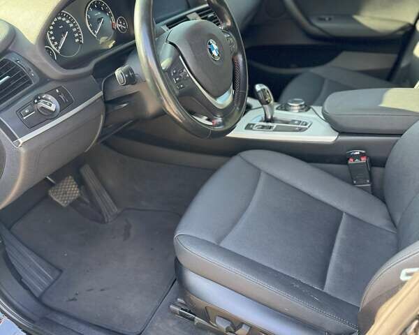 Черный БМВ Х3, объемом двигателя 2 л и пробегом 192 тыс. км за 12800 $, фото 9 на Automoto.ua