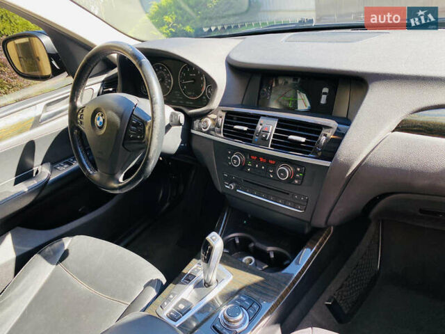 Черный БМВ Х3, объемом двигателя 2 л и пробегом 295 тыс. км за 9800 $, фото 3 на Automoto.ua