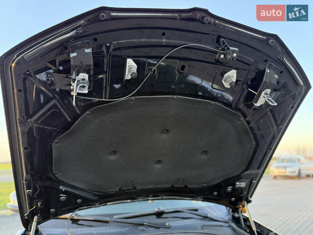 Черный БМВ Х3, объемом двигателя 2 л и пробегом 240 тыс. км за 17500 $, фото 58 на Automoto.ua