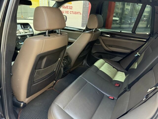 Черный БМВ Х3, объемом двигателя 3 л и пробегом 130 тыс. км за 19300 $, фото 6 на Automoto.ua