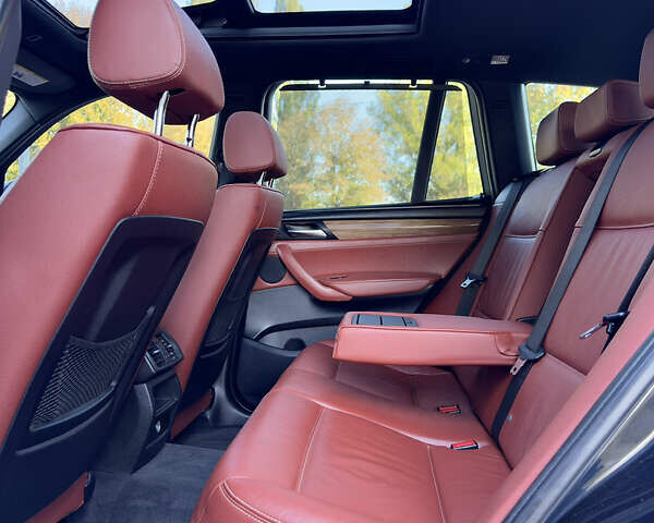 Черный БМВ Х3, объемом двигателя 2 л и пробегом 246 тыс. км за 14000 $, фото 18 на Automoto.ua