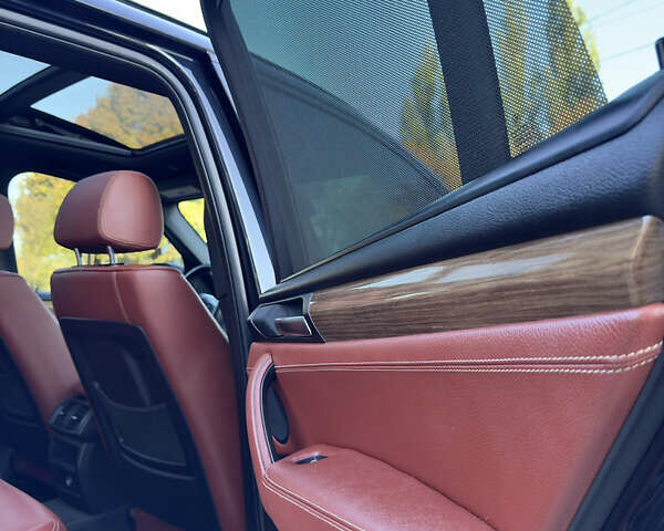 Черный БМВ Х3, объемом двигателя 2 л и пробегом 246 тыс. км за 14000 $, фото 24 на Automoto.ua