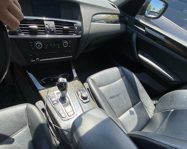 Черный БМВ Х3, объемом двигателя 2 л и пробегом 257 тыс. км за 9700 $, фото 21 на Automoto.ua