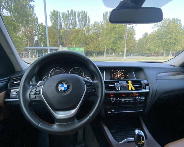 Чорний БМВ Х3, об'ємом двигуна 2 л та пробігом 262 тис. км за 18300 $, фото 15 на Automoto.ua