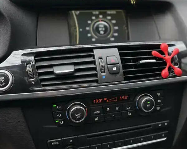 Черный БМВ Х3, объемом двигателя 2 л и пробегом 183 тыс. км за 17000 $, фото 6 на Automoto.ua