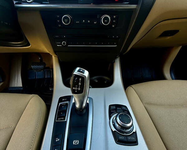 Чорний БМВ Х3, об'ємом двигуна 2 л та пробігом 163 тис. км за 13999 $, фото 64 на Automoto.ua