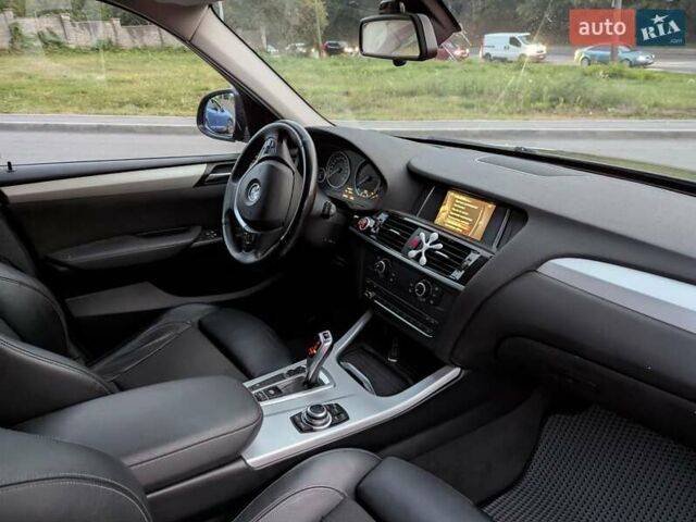Черный БМВ Х3, объемом двигателя 2 л и пробегом 240 тыс. км за 16500 $, фото 3 на Automoto.ua