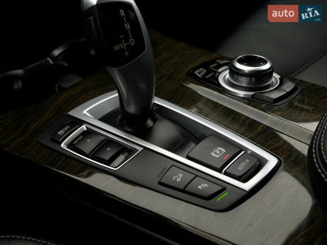 Чорний БМВ Х3, об'ємом двигуна 2 л та пробігом 228 тис. км за 13300 $, фото 24 на Automoto.ua