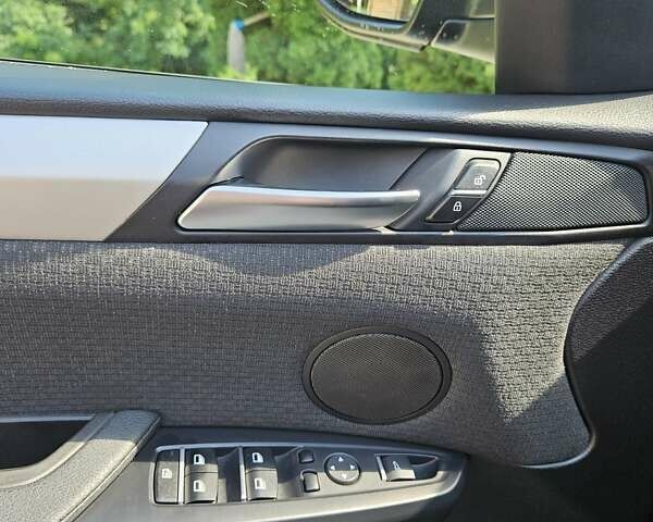 Чорний БМВ Х3, об'ємом двигуна 2 л та пробігом 236 тис. км за 20999 $, фото 15 на Automoto.ua