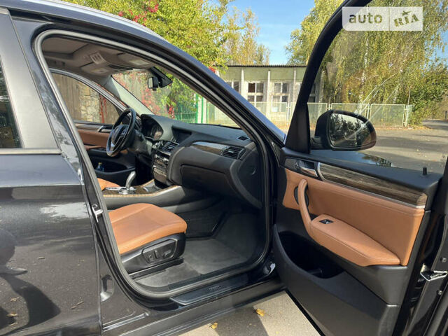 Чорний БМВ Х3, об'ємом двигуна 2 л та пробігом 238 тис. км за 18599 $, фото 24 на Automoto.ua