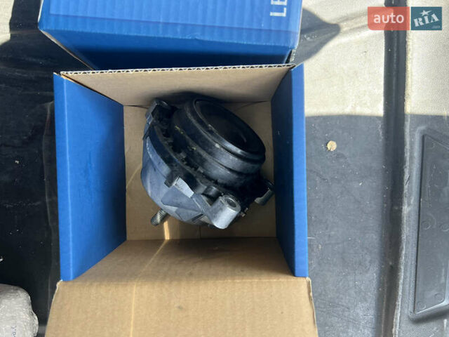 Чорний БМВ Х3, об'ємом двигуна 2 л та пробігом 262 тис. км за 18300 $, фото 53 на Automoto.ua