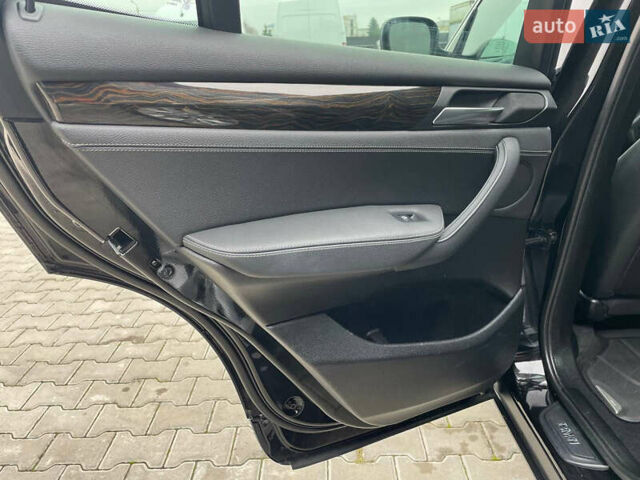 Черный БМВ Х3, объемом двигателя 2 л и пробегом 227 тыс. км за 11750 $, фото 103 на Automoto.ua
