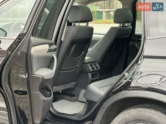 Черный БМВ Х3, объемом двигателя 2 л и пробегом 181 тыс. км за 11500 $, фото 14 на Automoto.ua