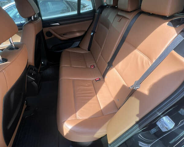 Чорний БМВ Х3, об'ємом двигуна 2 л та пробігом 262 тис. км за 18300 $, фото 45 на Automoto.ua