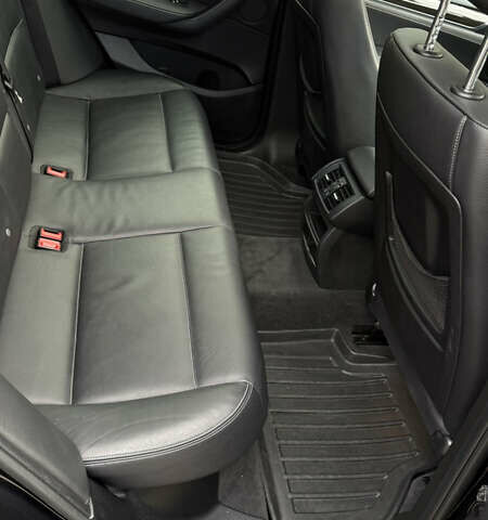 БМВ Х3 2014 в Киеве на Automoto.ua Черный БМВ Х3, объемом двигателя 2 л и пробегом 168 тыс. км за 15500 $, фото 12 на Automoto.ua