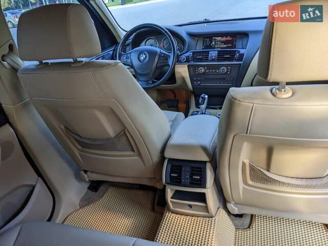 БМВ Х3 2014 у Луцьку на Automoto.ua Чорний БМВ Х3, об'ємом двигуна 2 л та пробігом 312 тис. км за 12800 $, фото 13 на Automoto.ua