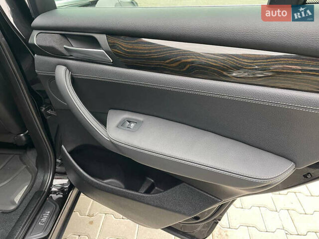 Черный БМВ Х3, объемом двигателя 2 л и пробегом 227 тыс. км за 11750 $, фото 94 на Automoto.ua