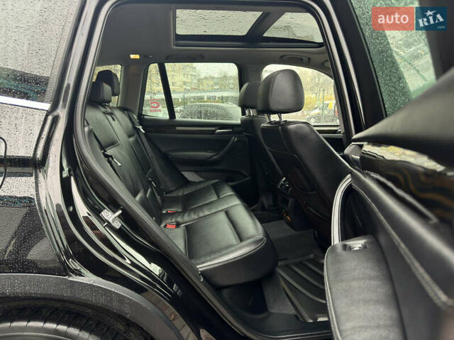 Чорний БМВ Х3, об'ємом двигуна 2 л та пробігом 228 тис. км за 13300 $, фото 2 на Automoto.ua