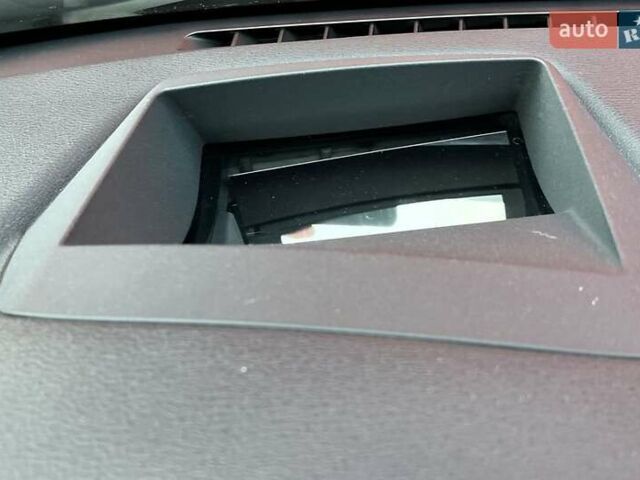 Чорний БМВ Х3, об'ємом двигуна 2 л та пробігом 180 тис. км за 13500 $, фото 12 на Automoto.ua