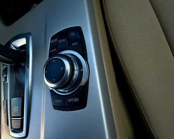 Чорний БМВ Х3, об'ємом двигуна 2 л та пробігом 163 тис. км за 13999 $, фото 66 на Automoto.ua