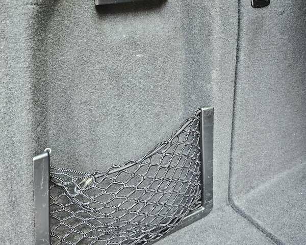 Чорний БМВ Х3, об'ємом двигуна 2 л та пробігом 236 тис. км за 20999 $, фото 46 на Automoto.ua